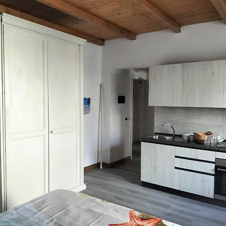 The Square Apartment