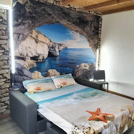 The Square Apartment *