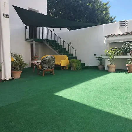 The Square Apartment *