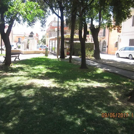 The Square Apartment *